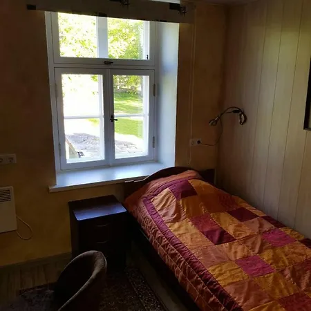 Puhkemaja * Nina