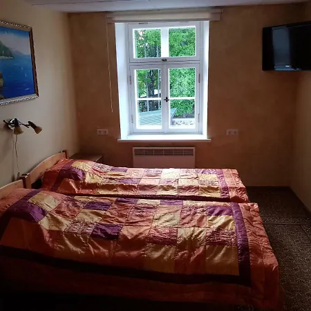 Pensjonat Puhkemaja 3*