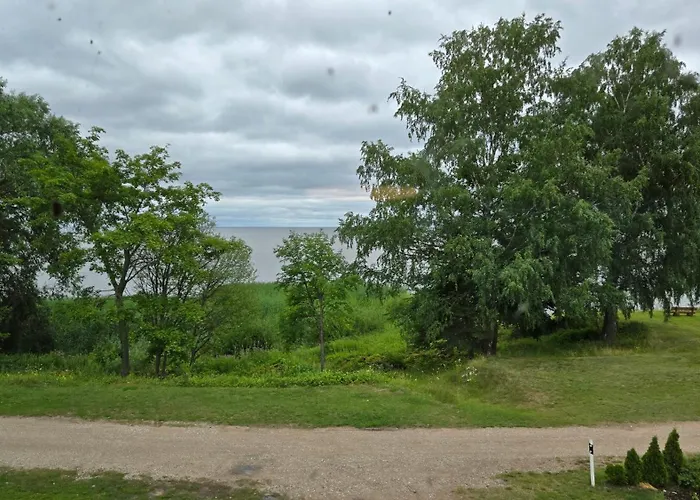 Gasthuis Puhkemaja 3*