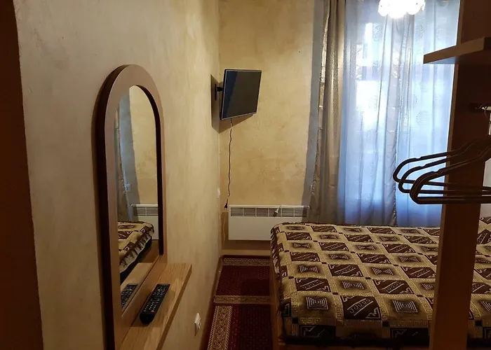 Gasthuis Puhkemaja 3*